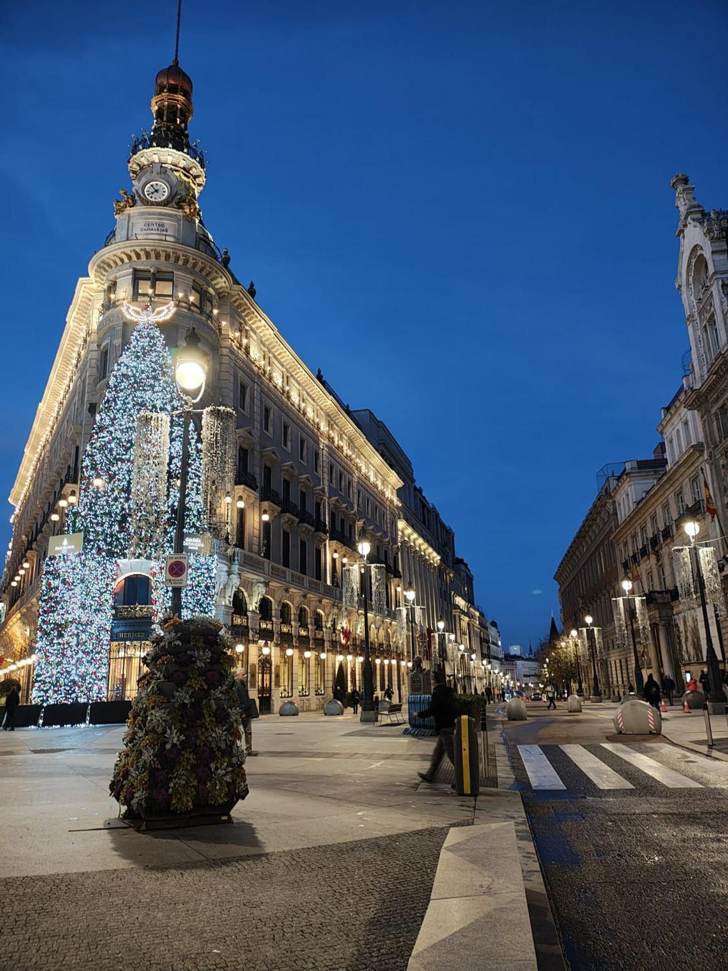 Ch Cruz Madrid Hotel Екстериор снимка